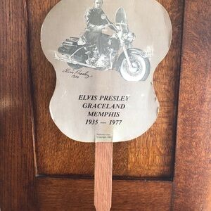 Elvis Presley Graceland Fan